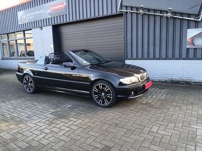 Zwart Occasion 2003 BMW 318 Executive Cabriolet | € 4.950 (Goede deal)