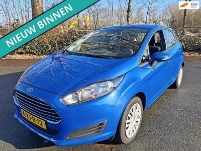 Blauw Occasion 2013 Ford Fiesta Hatchback | € 3.599 (Goede deal)