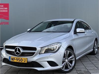 Grijs (metallic) Occasion 2014 Mercedes 180 Prestige Sedan | € 15.444 (Eerlijke prijs)