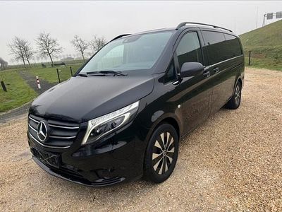Gebruikt 2022 Mercedes e-Vito MPV | € 29.950