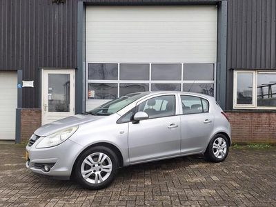 tweedehands Opel Corsa 1.4-16V Edition I volledig onderhouden