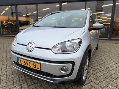 Grijs Gebruikt 2014 VW cross up! Hatchback | € 6.750 (Eerlijke prijs)