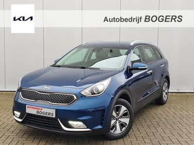 tweedehands Kia Niro 1.6 GDi Hybrid DynamicLine Navigatie, Climate Control, Cruise Control, Half Leder, Achteruitrijcamera