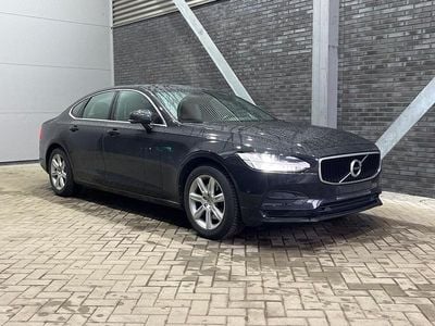 Occasion Volvo S90 Momentum 150 PK (110 kW) 2018 Zwart Sedan