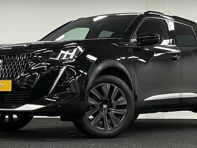 Zwart (metallic) Occasion 2020 Peugeot 2008 GT-line SUV | € 19.995 (Iets duurder)