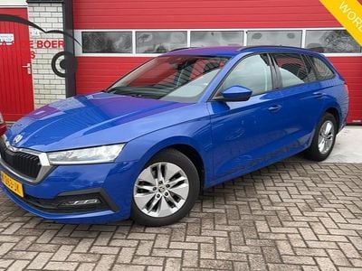 Occasion Skoda Octavia Business Line 2021 Blauw Stationwagen