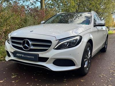 Wit Occasion 2017 Mercedes C200 Premium Plus Stationwagen | € 24.500 (Duur)