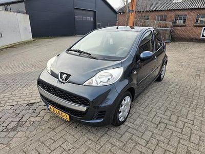 Occasion Peugeot 107 68 PK (50 kW) 2010 Grijs Hatchback