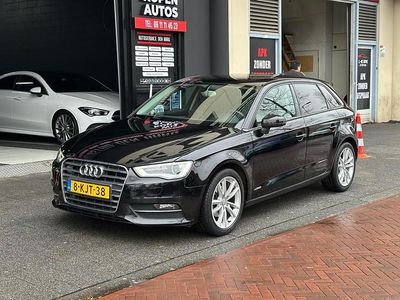 Occasion Audi A3 Attraction 123 PK (90 kW) 2013 Zwart Hatchback