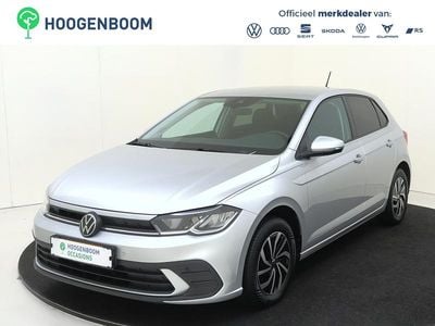 Zilver Occasion 2023 VW Polo Life Hatchback | € 17.750 (Goede deal)