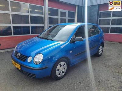 Blauw Gebruikt 2002 VW Polo Hatchback | € 3.250