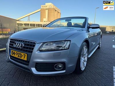 Grijs Gebruikt 2011 Audi A5 Cabriolet Proline Cabriolet | € 6.950 (Duur)