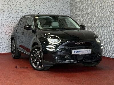 Occasion Fiat 600 La Prima 120 PK (88 kW) 2025 Zwart (metallic) SUV