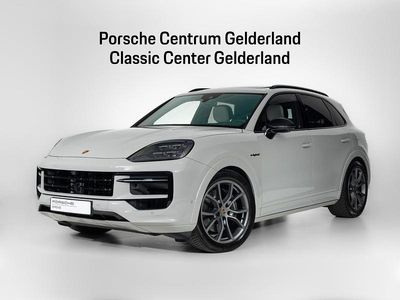 Grijs Occasion 2023 Porsche Cayenne SUV | € 107.900