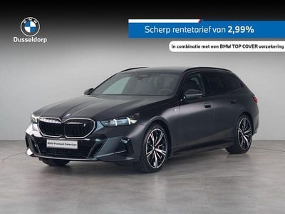 Grijs, metallic lak Occasion 2025 BMW i5 M Sport Sedan | € 67.450