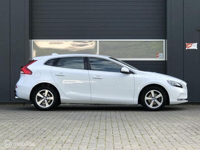 tweedehands Volvo V40 2.0 D2 Summum Leder Nav Stoelverw Trekhaak