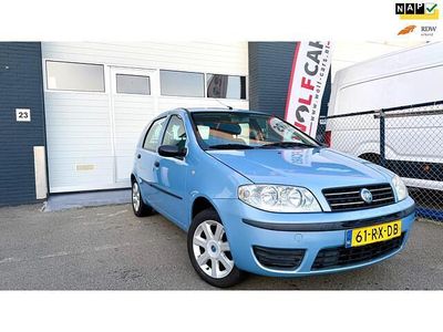 Blauw Gebruikt 2005 Fiat Punto Dynamic Hatchback | € 1.999 (Duur)