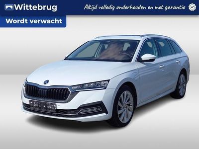 tweedehands Skoda Octavia Combi 1.4 TSI 204 PK iV PHEV Style / Panoramadak /