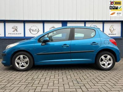 Blauw (metallic) Gebruikt 2008 Peugeot 207 Hatchback | € 2.995 (Eerlijke prijs)