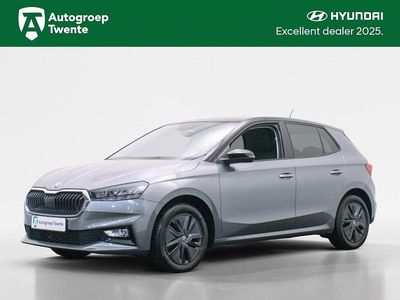 Grijs (metallic) Gebruikt 2025 Skoda Fabia Hatchback | € 21.450 (Eerlijke prijs)