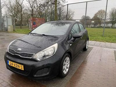 Occasion Kia Rio 86 PK (63 kW) 2013 Zwart MPV