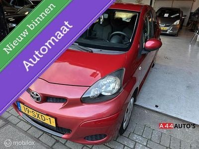 Rood Occasion 2012 Toyota Aygo Comfort Hatchback | € 6.750 (Eerlijke prijs)