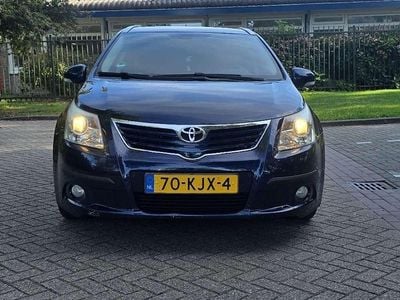 Occasion Toyota Avensis 132 PK (97 kW) 2010 Blauw MPV
