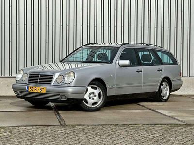 tweedehands Mercedes E430 Combi Avantgarde