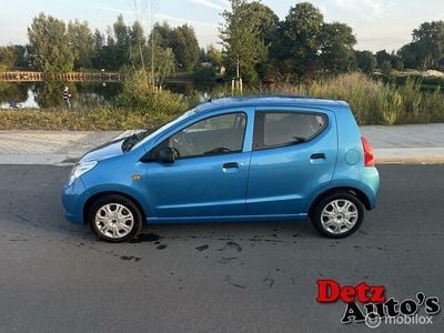 Blauw Gebruikt 2014 Suzuki Alto Hatchback | € 4.499 (Eerlijke prijs)