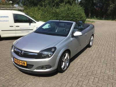 Grijs Gebruikt 2010 Opel Astra Cabriolet Cosmo Cabriolet | € 4.750 (Duur)