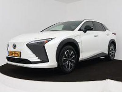 Wit Occasion 2025 Lexus RZ 300e Business Edition SUV | € 45.745