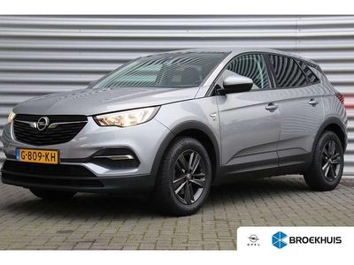 Grijs Occasion 2019 Opel Grandland X Edition+ SUV | € 14.400 (Eerlijke prijs)