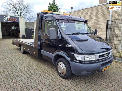 tweedehands Iveco Daily 40C15 410 Oprijwagen B rijbewijs