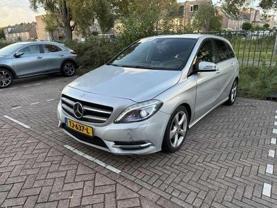 Mercedes B180