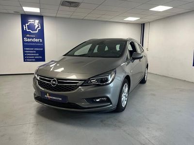 Grijs Gebruikt 2017 Opel Astra Innovation Stationwagen | € 11.450 (Eerlijke prijs)