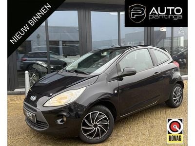 Zwart Gebruikt 2010 Ford Ka Titanium Hatchback | € 3.595 (Eerlijke prijs)