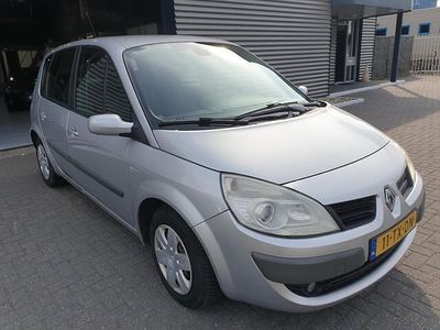 Renault Scénic II