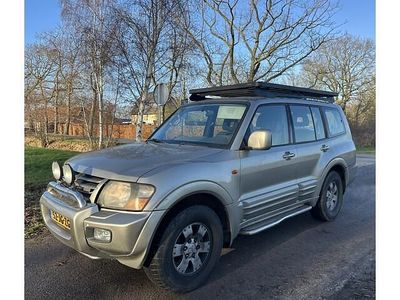 Beige Gebruikt 2002 Mitsubishi Pajero SUV | € 4.600