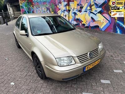 VW Bora