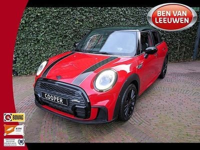 Rood Occasion 2021 Mini John Cooper Works Hatchback | € 20.750 (Goede deal)
