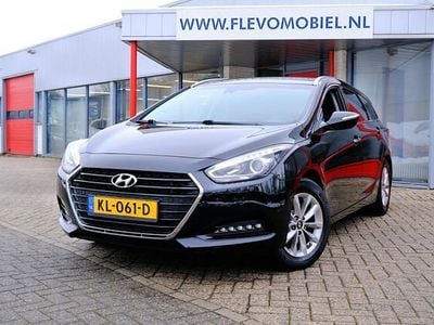 Zwart (metallic) Occasion 2016 Hyundai i40 Stationwagen | € 10.950