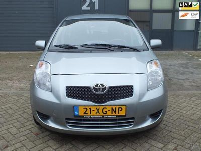 Grijs Gebruikt 2007 Toyota Yaris Sol Hatchback | € 6.499 (Eerlijke prijs)