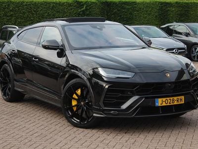 Zwart Gebruikt 2020 Lamborghini Urus SUV | € 254.950 (Eerlijke prijs)