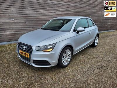 Grijs Gebruikt 2010 Audi A1 Attraction Hatchback | € 9.500 (Duur)