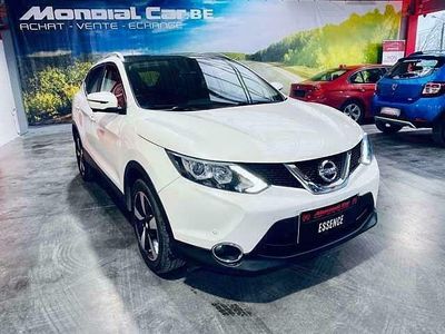 Wit Occasion 2015 Nissan Qashqai 360º SUV | € 13.999
