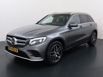 Grijs (metallic) Occasion 2016 Mercedes GLC250 AMG SUV | € 32.950 (Duur)