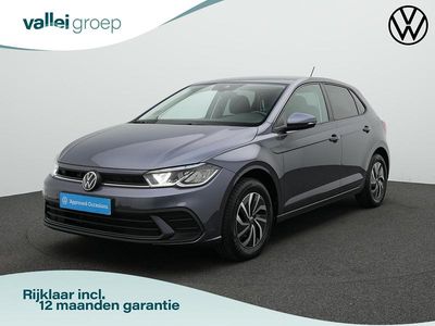 Grijs Gebruikt 2024 VW Polo Edition Hatchback | € 23.700 (Eerlijke prijs)