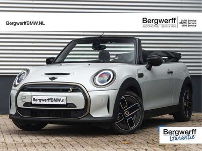 tweedehands Mini Cooper Cabriolet Electric Yours - 1 of 999 - White Silv