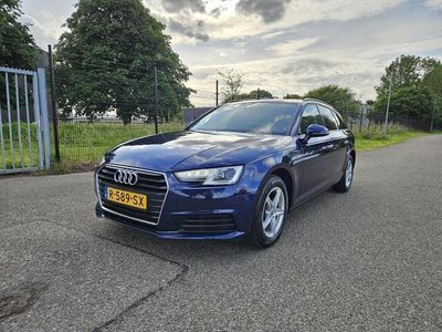Blauw Occasion 2019 Audi A4 Design Stationwagen | € 18.950 (Duur)
