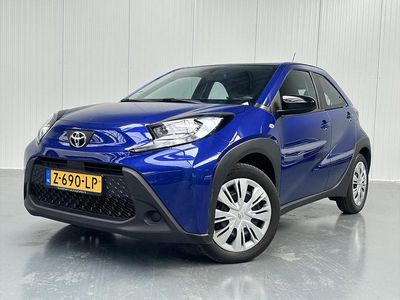 Blauw Occasion 2024 Toyota Aygo X Play SUV | € 18.799 (Eerlijke prijs)